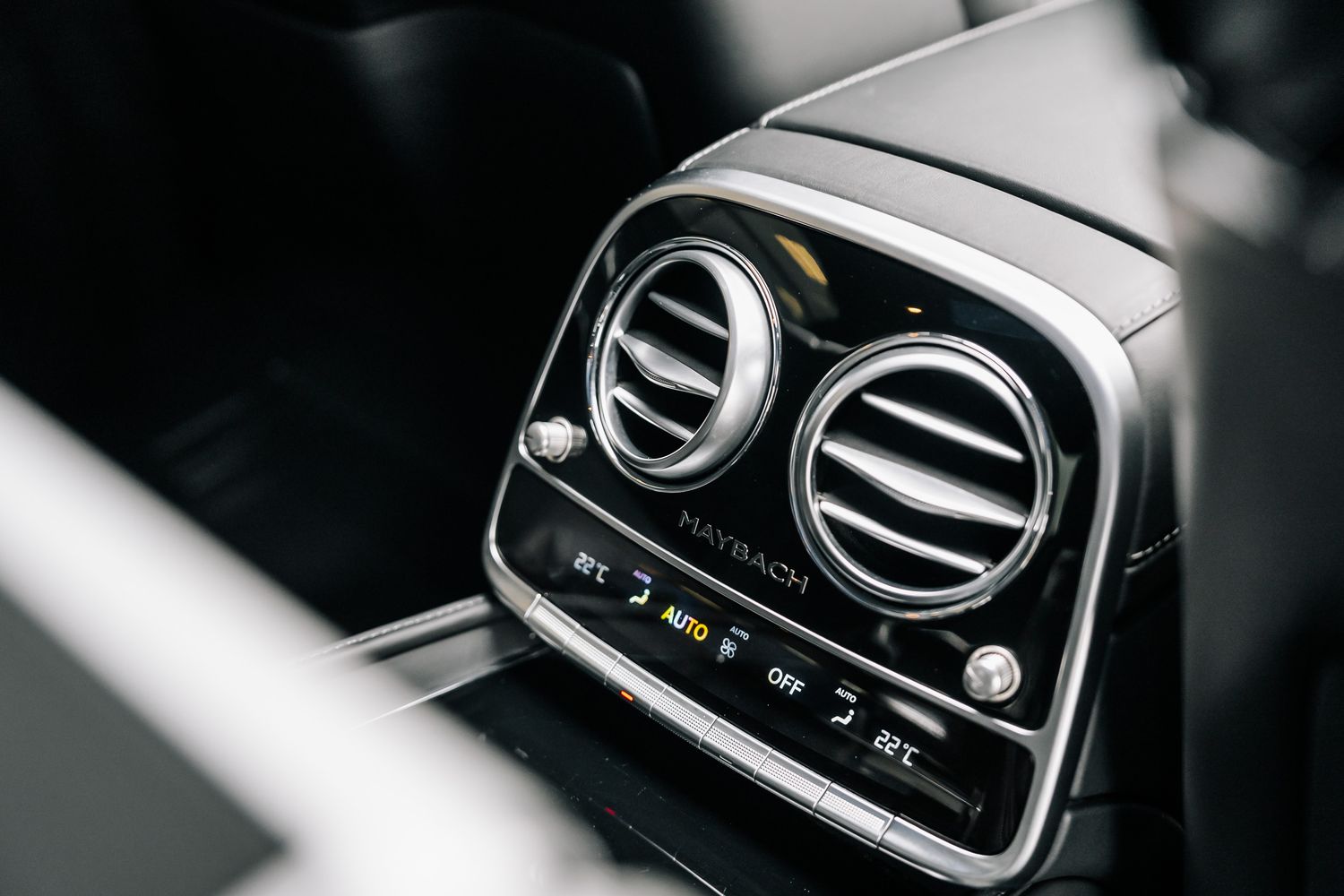 Mercedes-Benz S600 Maybach
