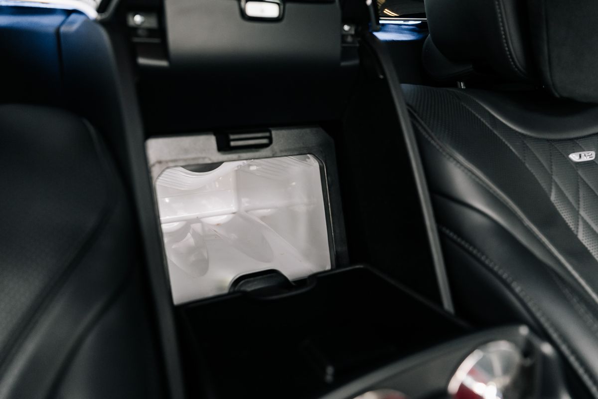 Mercedes-Benz S600 Maybach
