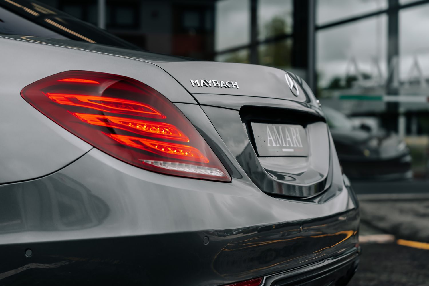 Mercedes-Benz S600 Maybach