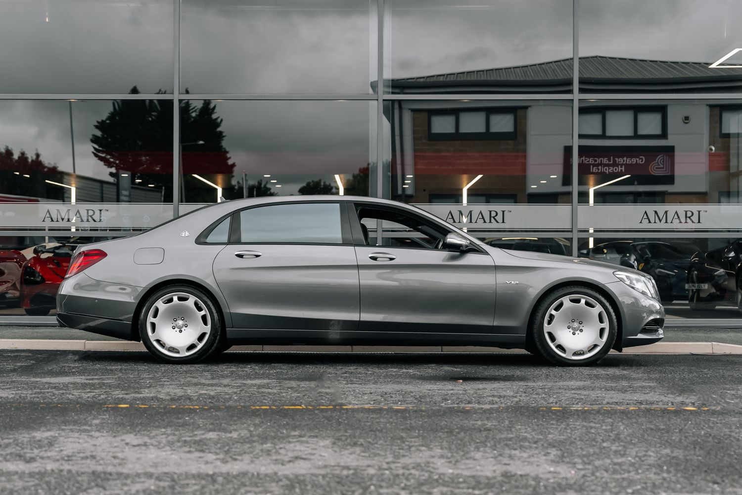 Mercedes-Benz S600 Maybach