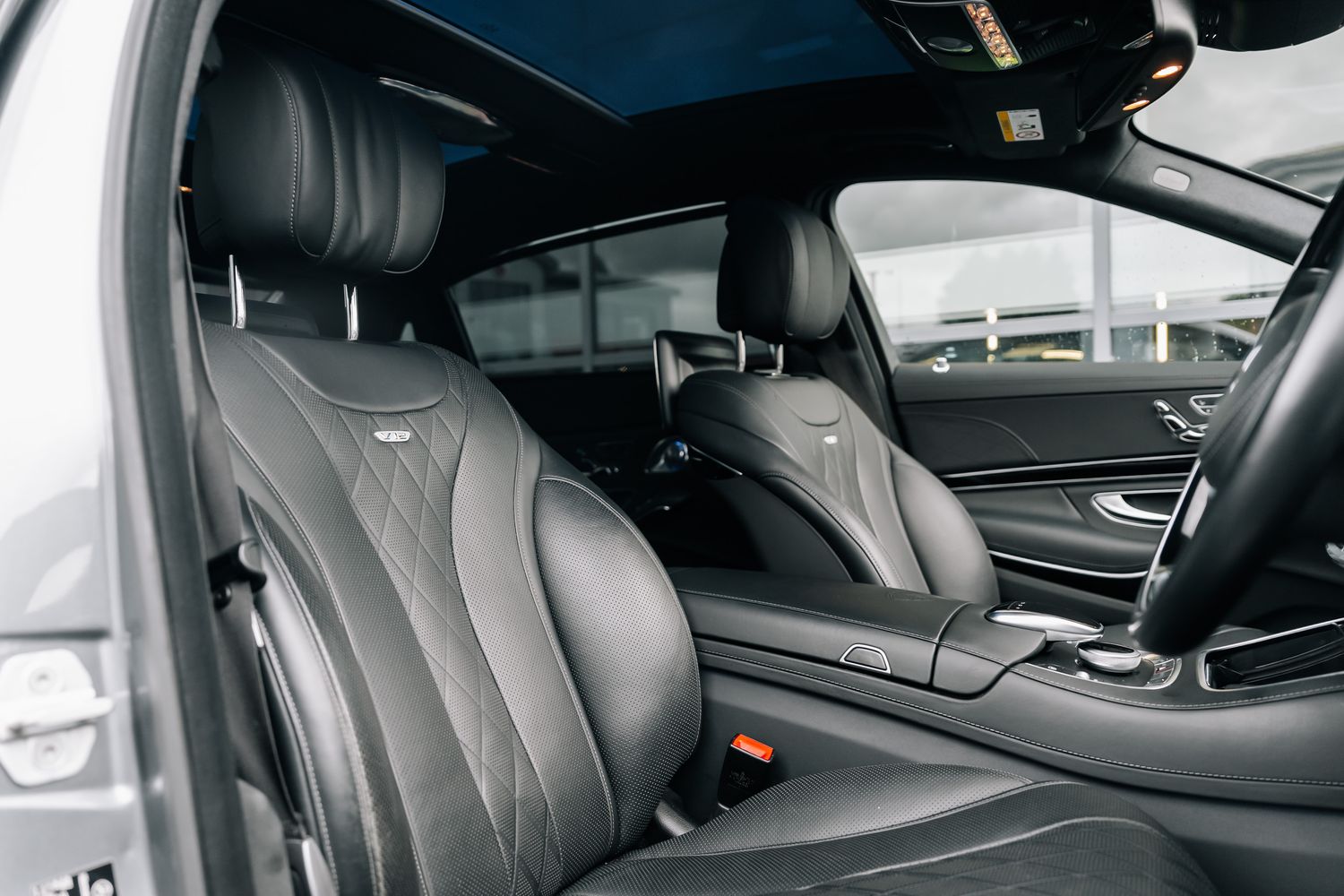 Mercedes-Benz S600 Maybach