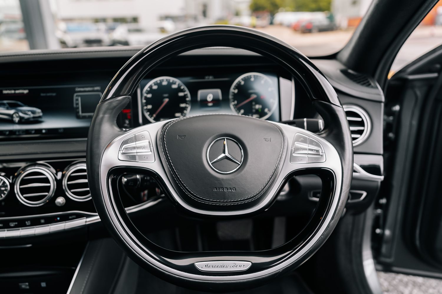 Mercedes-Benz S600 Maybach