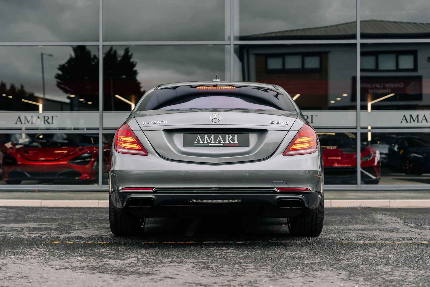 Mercedes-Benz S600 Maybach