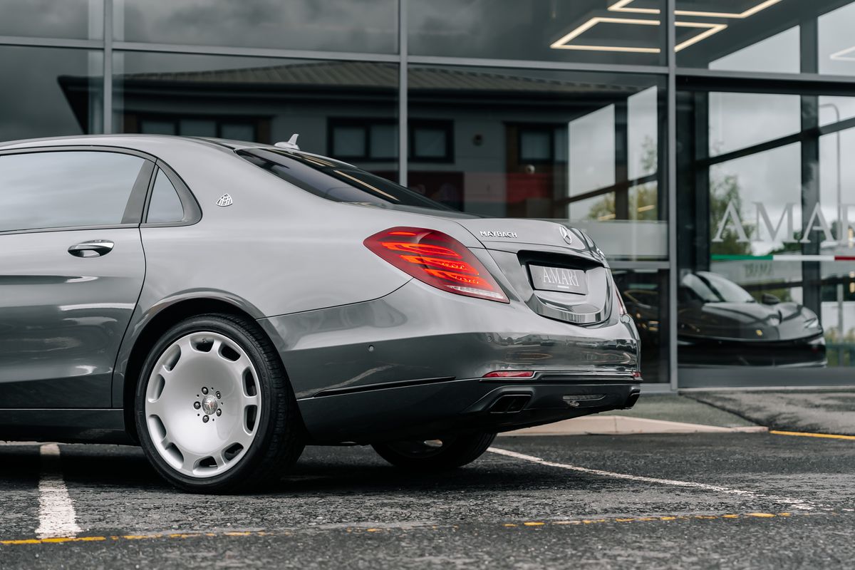 Mercedes-Benz S600 Maybach