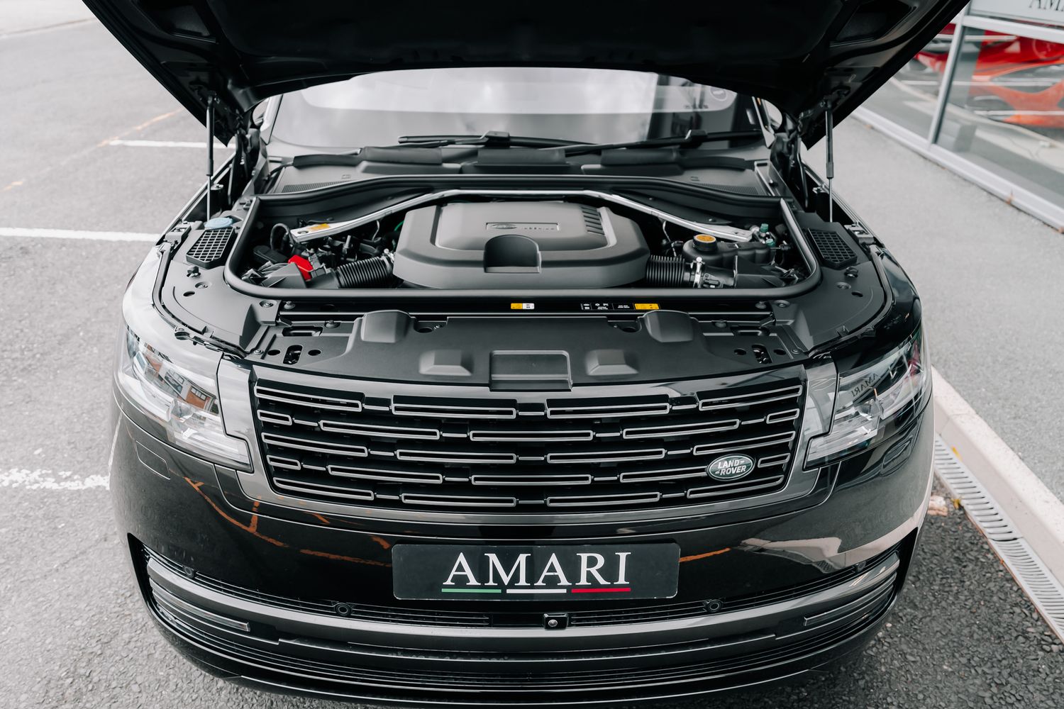 Land Rover Range Rover Autobiography First Edition D350