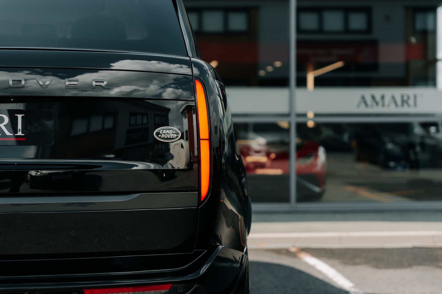 Land Rover Range Rover Autobiography First Edition D350