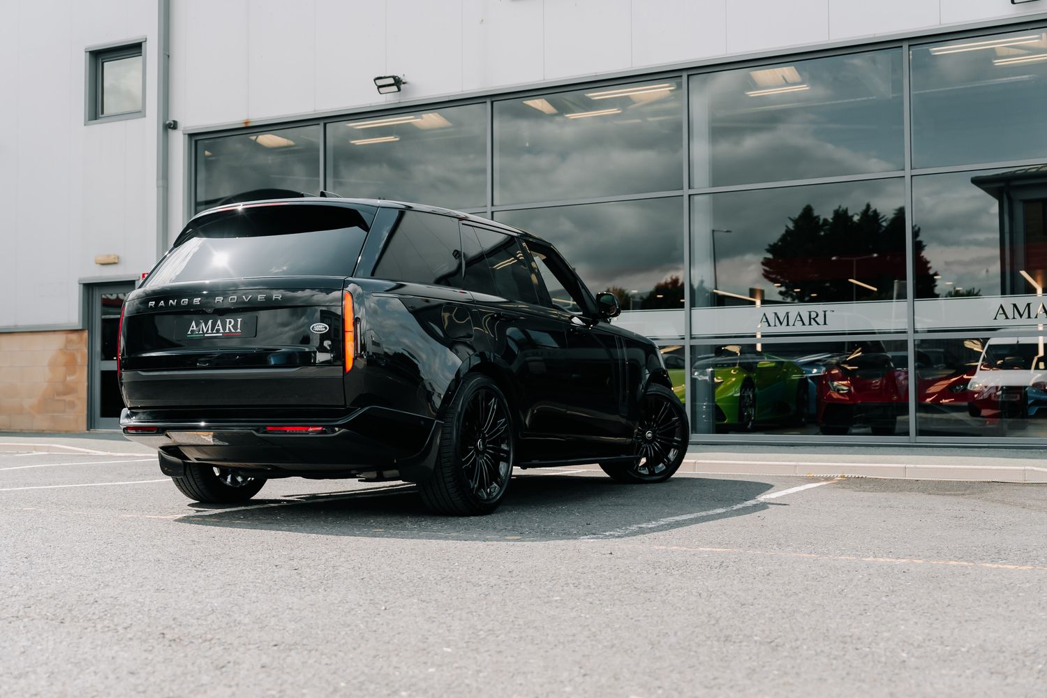 Land Rover Range Rover Autobiography First Edition D350
