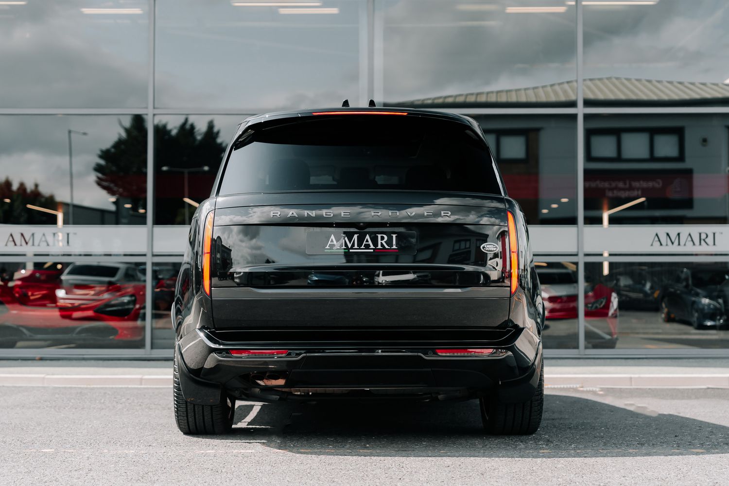 Land Rover Range Rover Autobiography First Edition D350