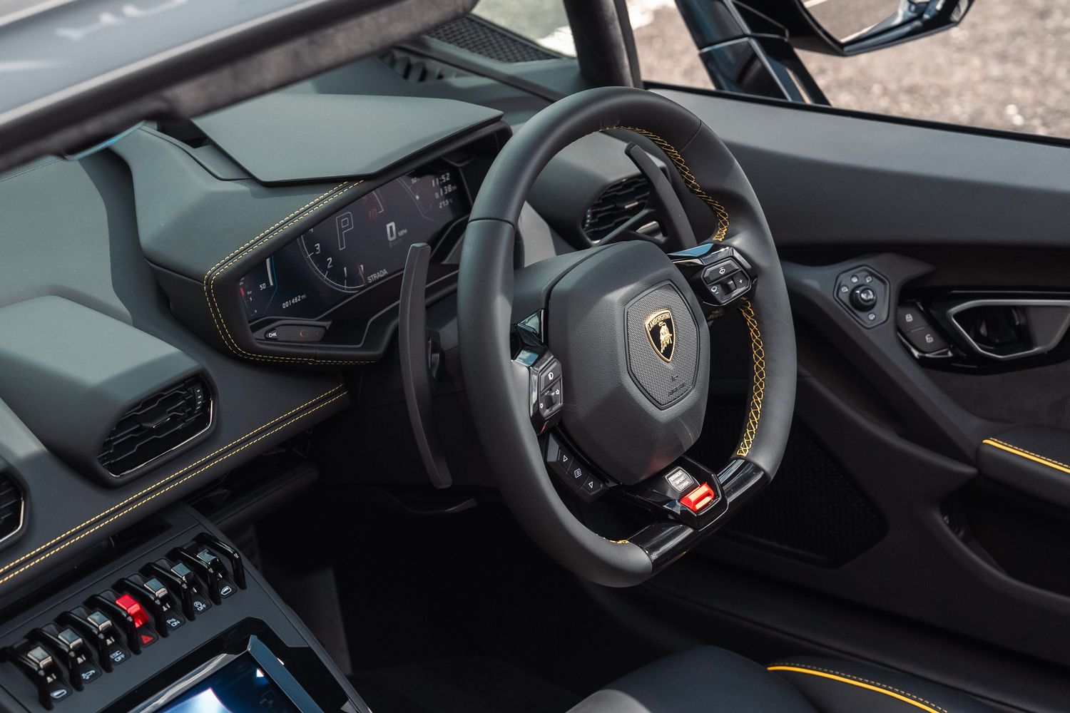 Lamborghini Huracan Evo Spyder LP 640-2