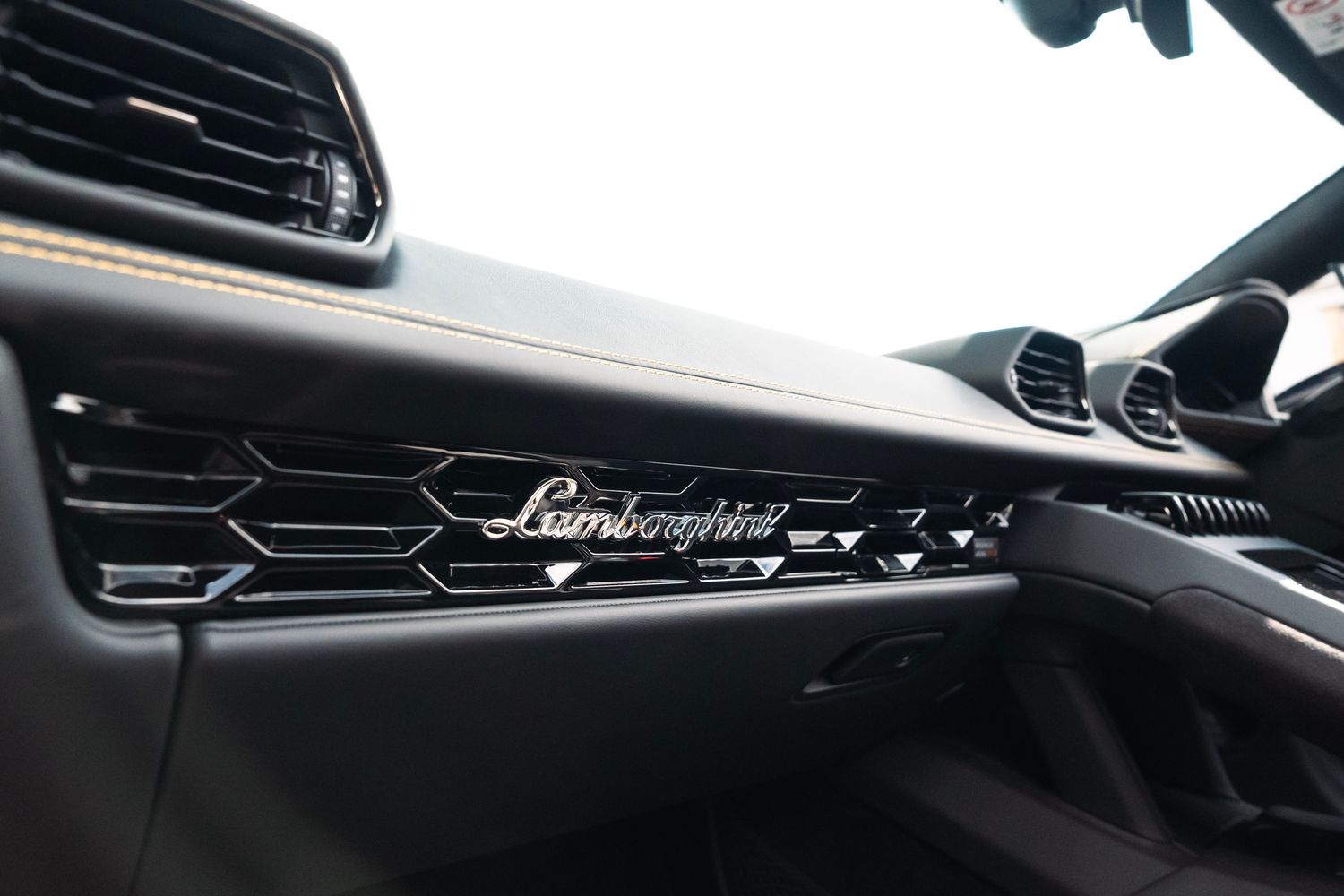 Lamborghini Huracan Evo Spyder LP 640-2