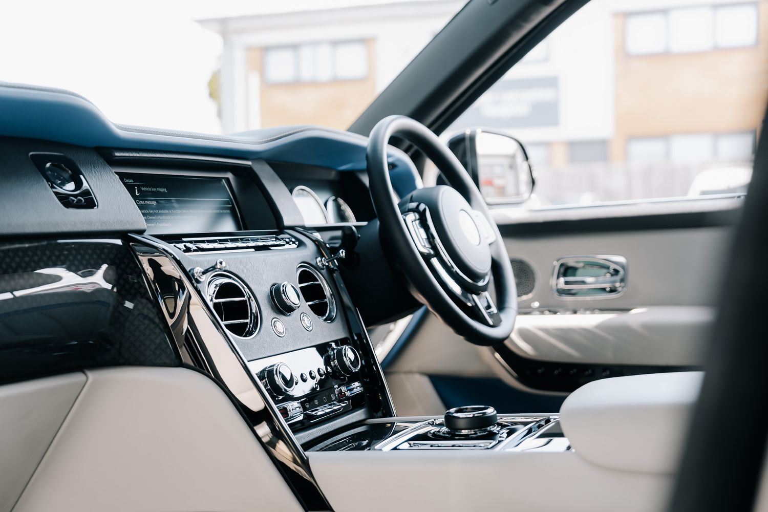 Rolls Royce Cullinan Black Badge