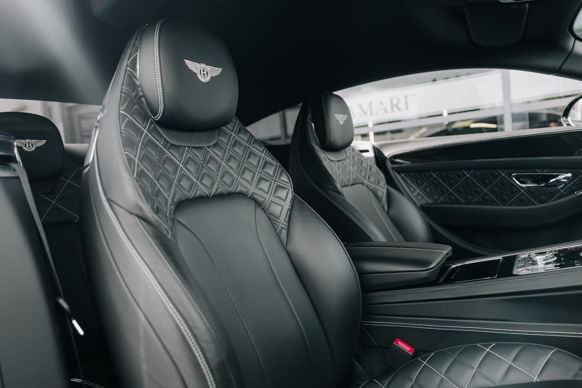 Bentley Continental GT V8