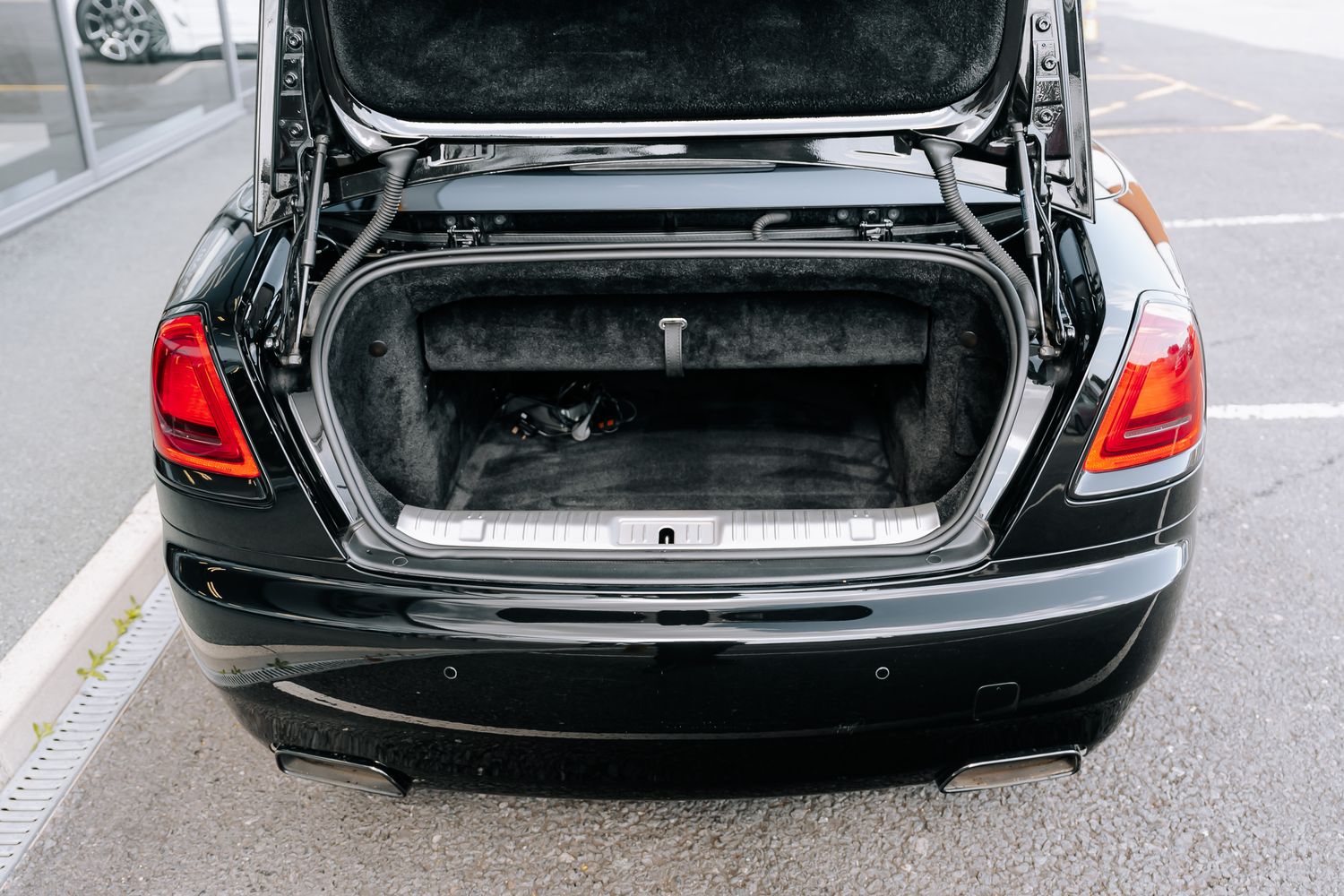Rolls Royce Dawn Black Badge