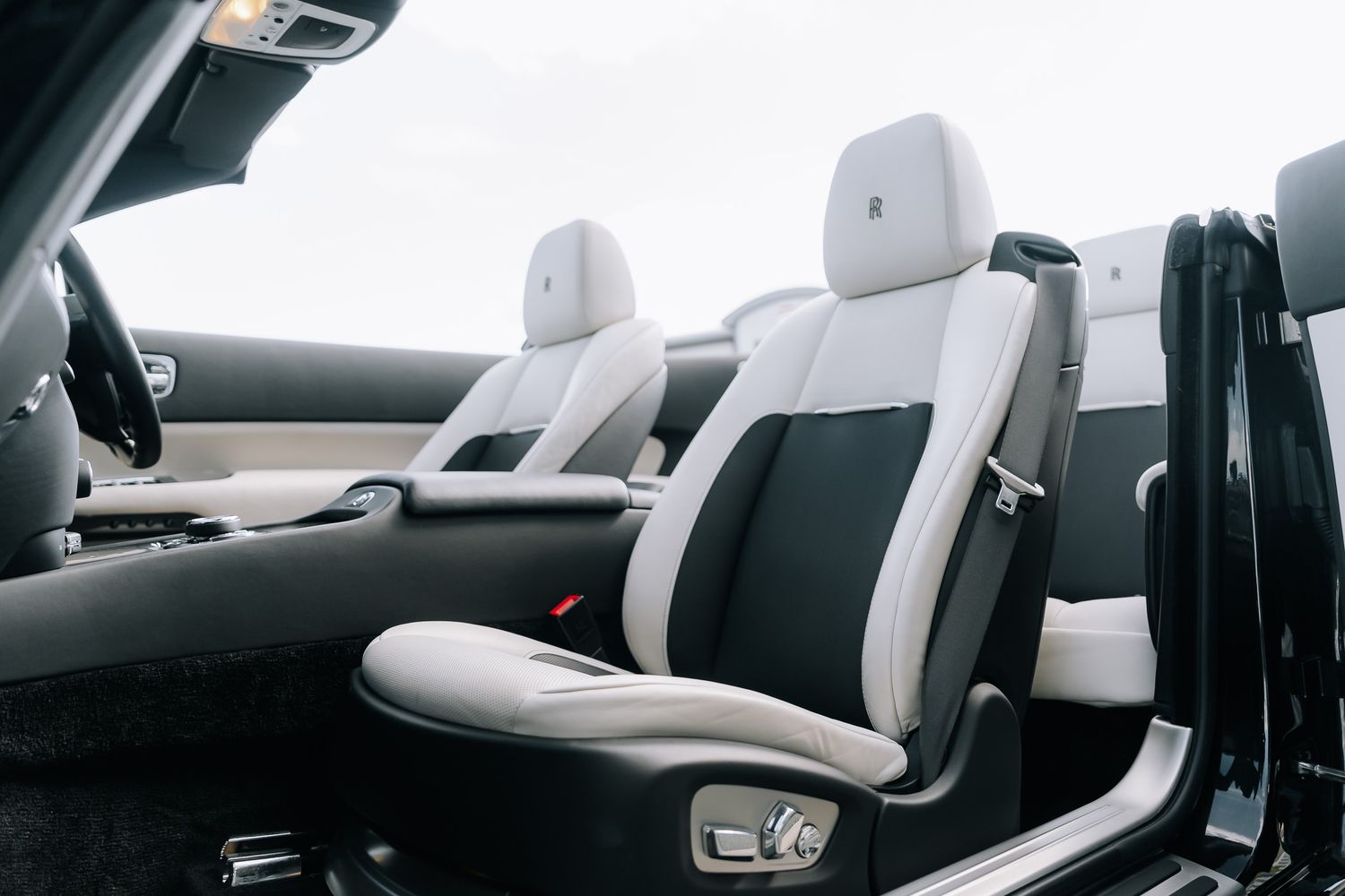 Rolls Royce Dawn Black Badge