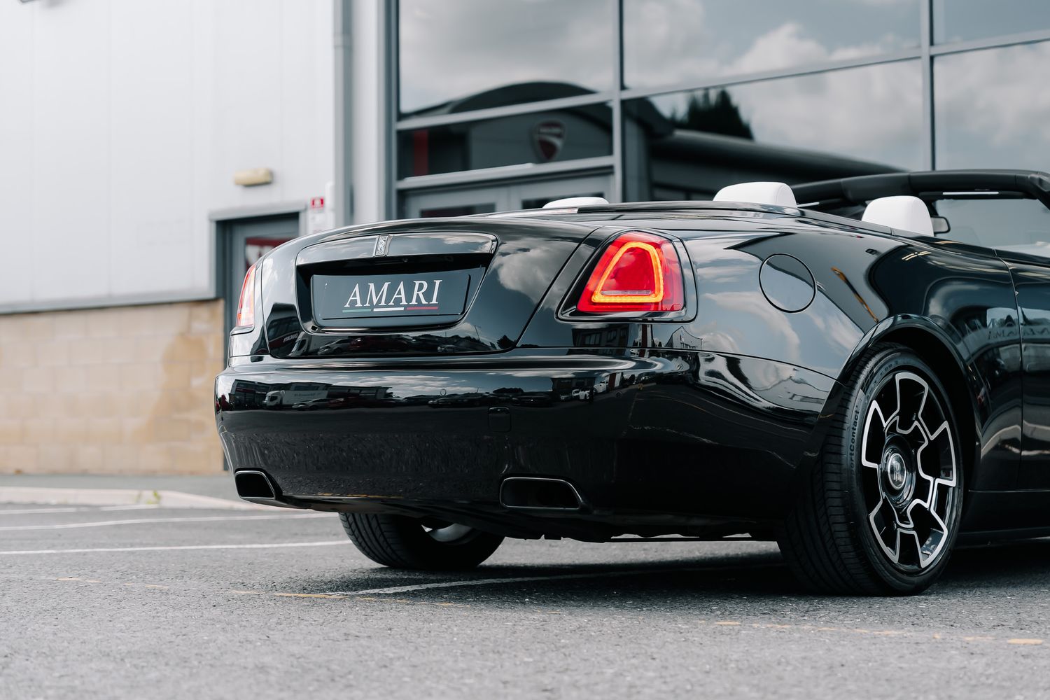 Rolls Royce Dawn Black Badge