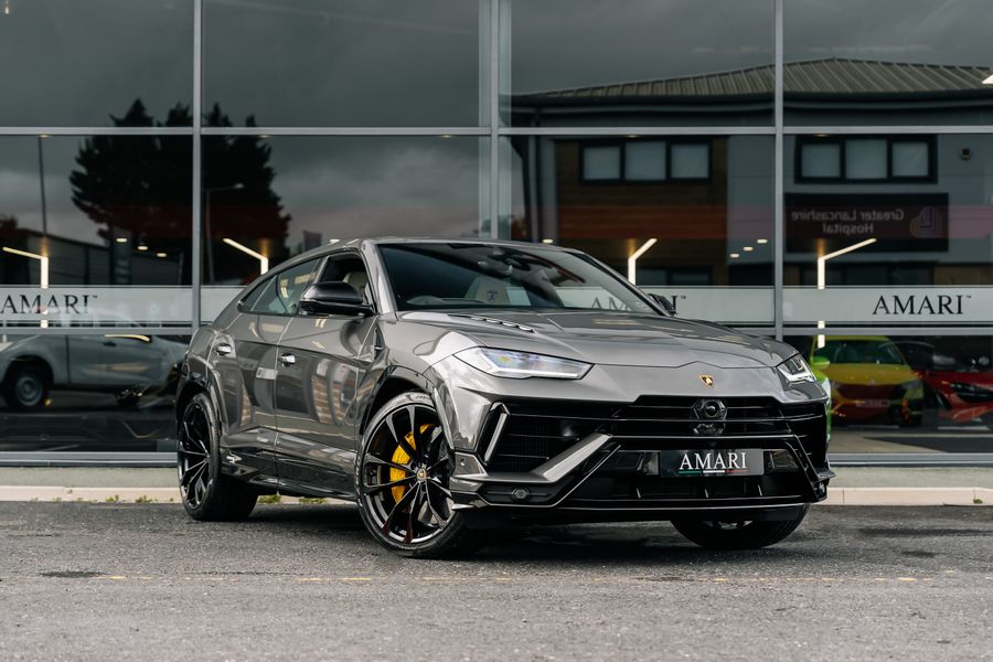 2023 Lamborghini Urus S V8