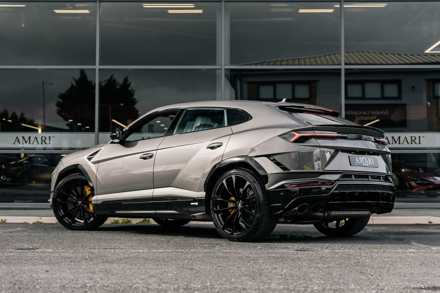Lamborghini Urus S V8 Auto