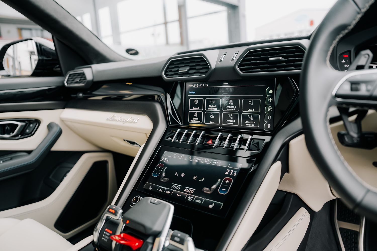 Lamborghini Urus S V8 Auto