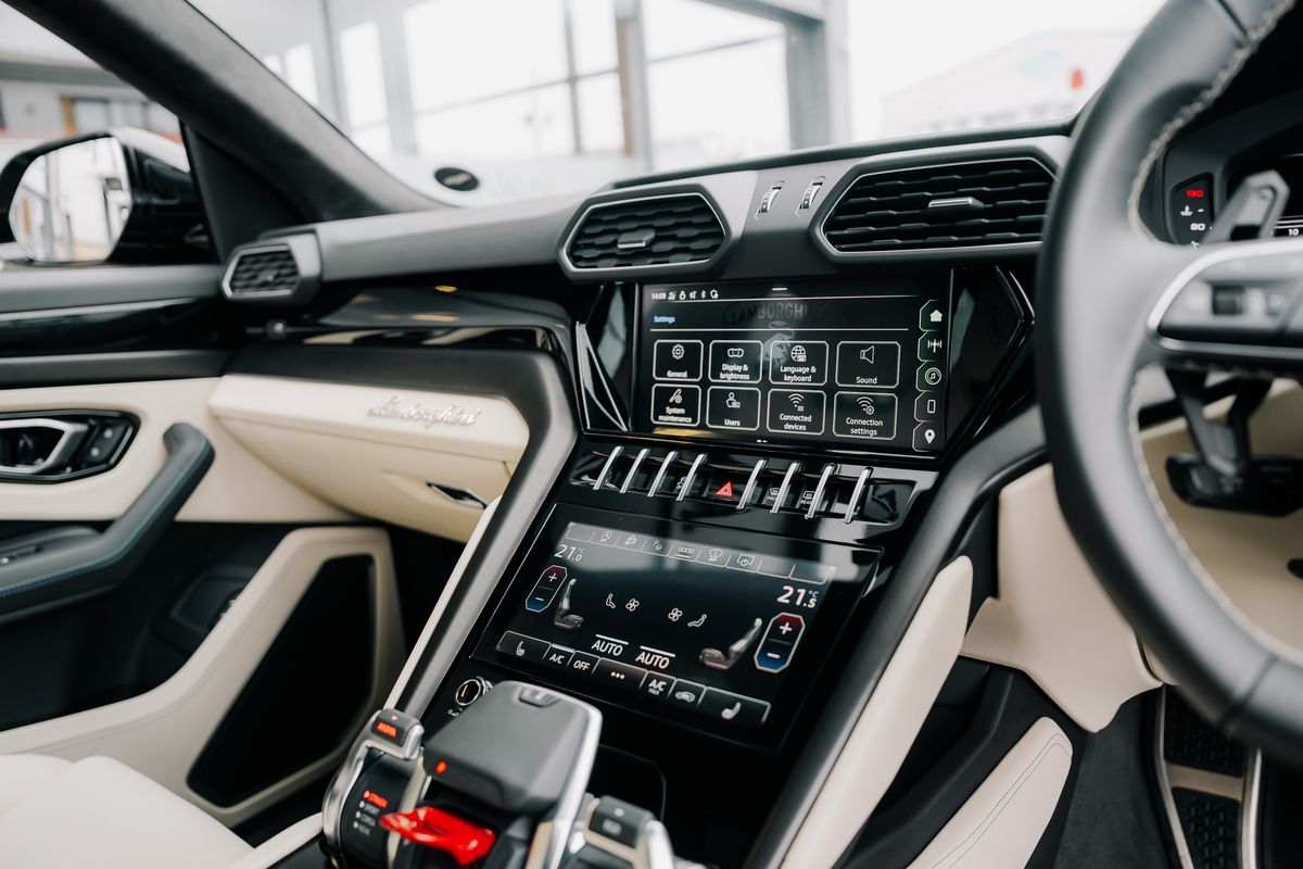 Lamborghini Urus S V8 Auto
