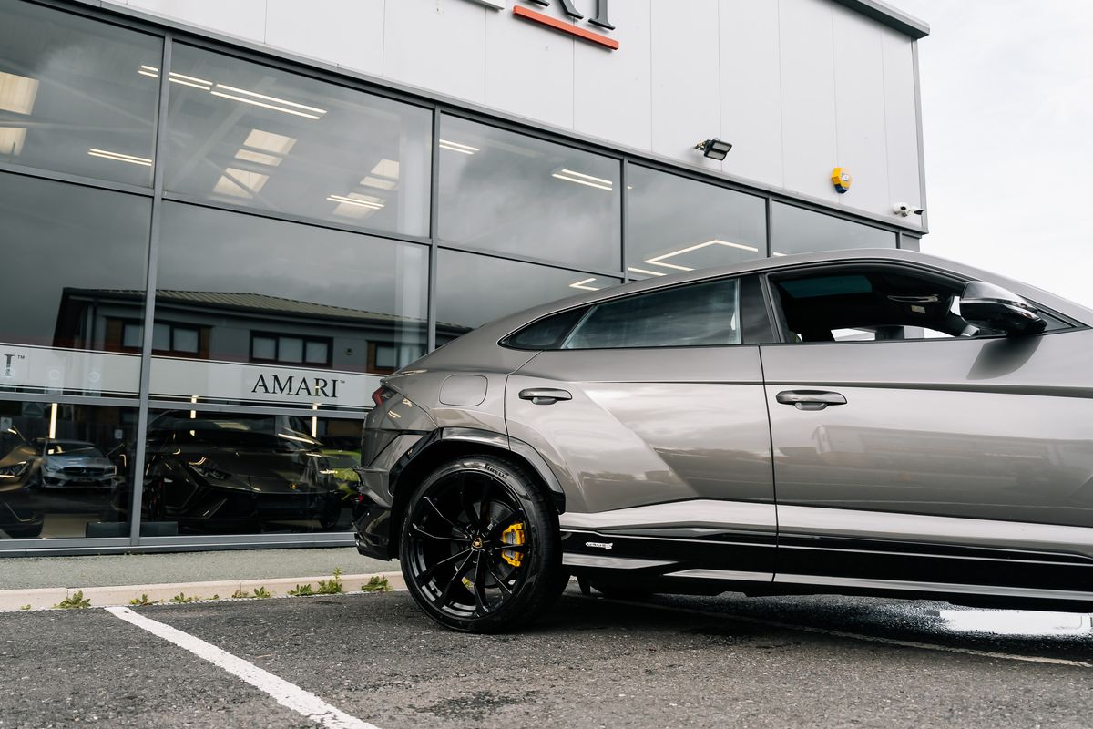 Lamborghini Urus S V8 Auto