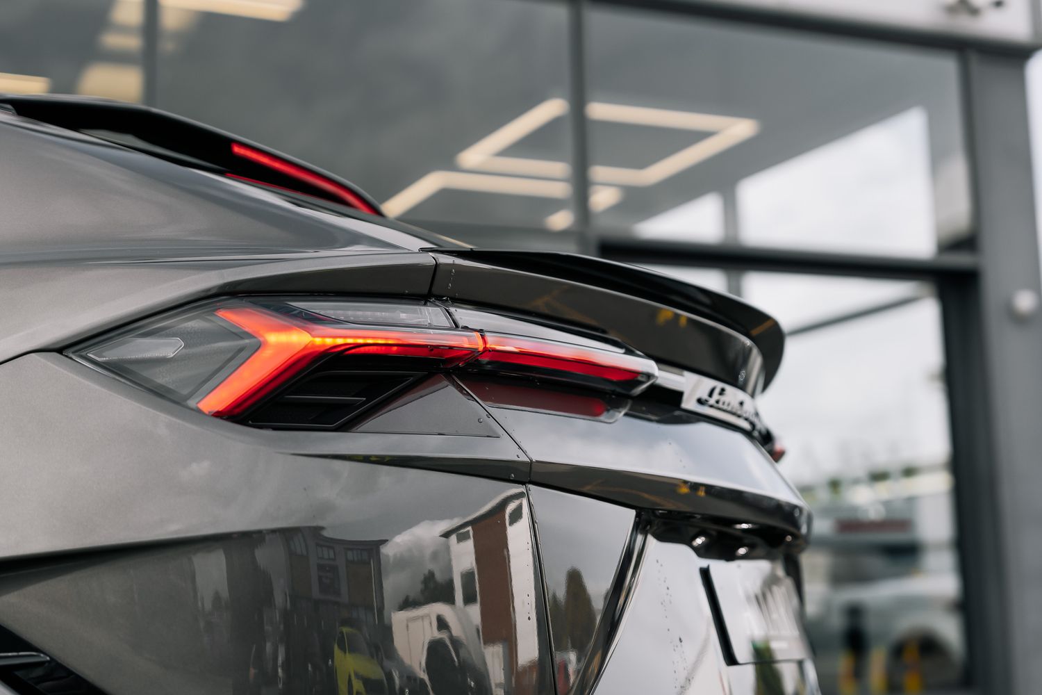 Lamborghini Urus S V8 Auto