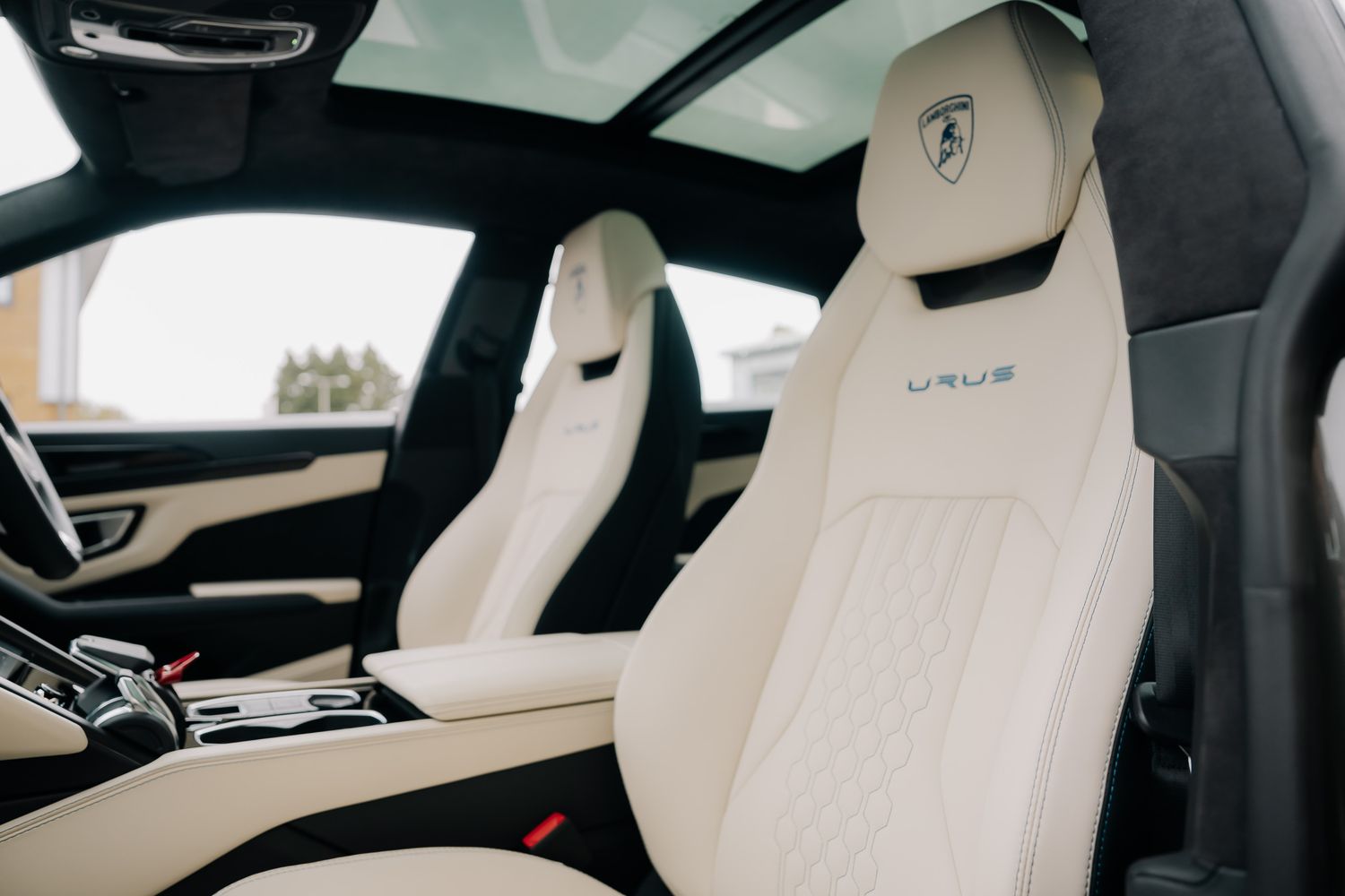 Lamborghini Urus S V8 Auto