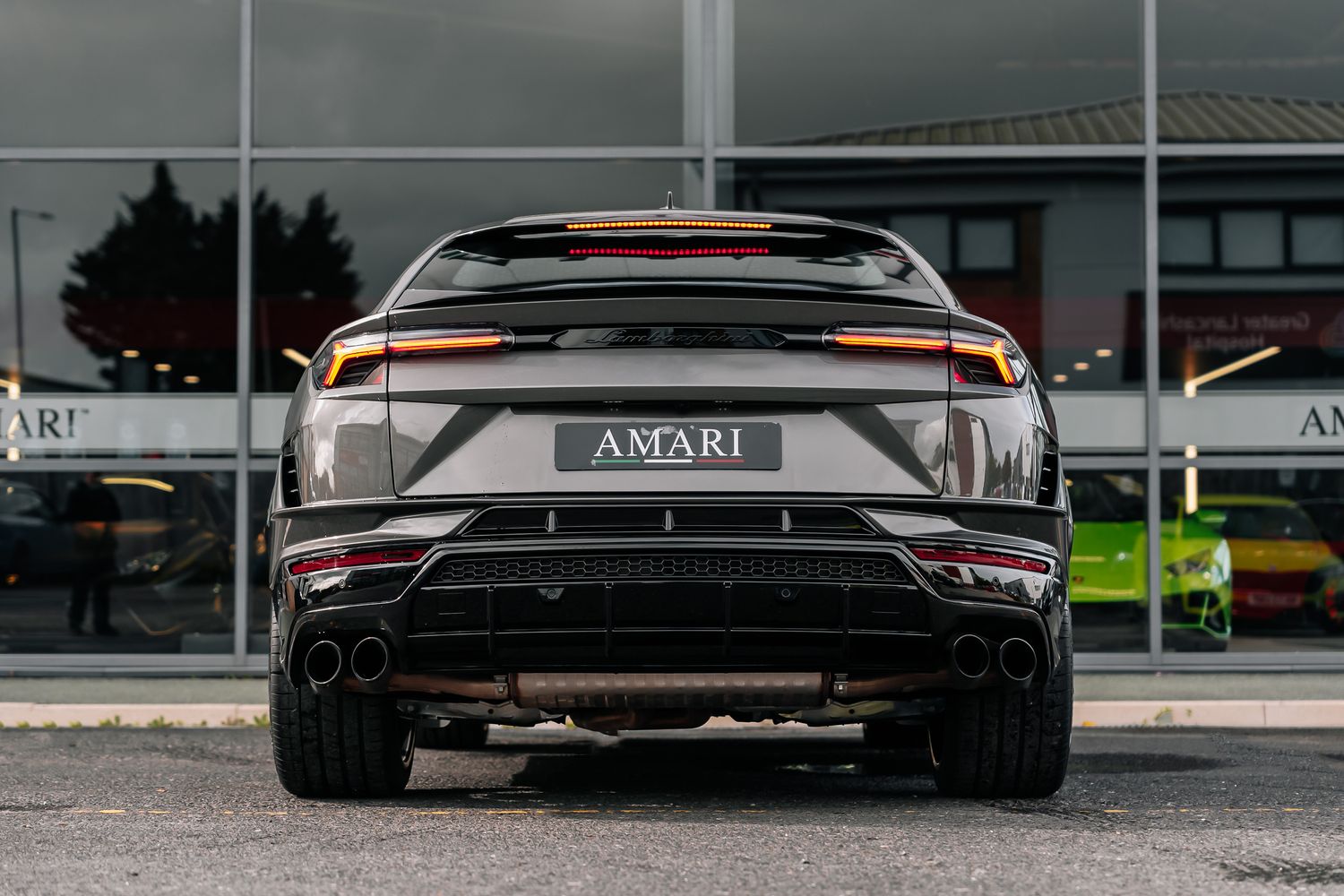 Lamborghini Urus S V8 Auto
