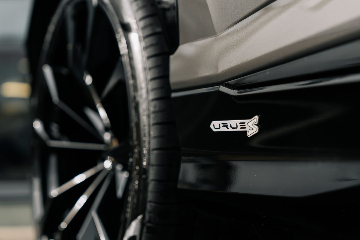 Lamborghini Urus S V8 Auto