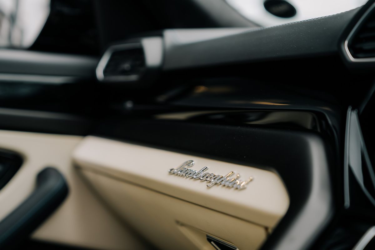 Lamborghini Urus S V8 Auto