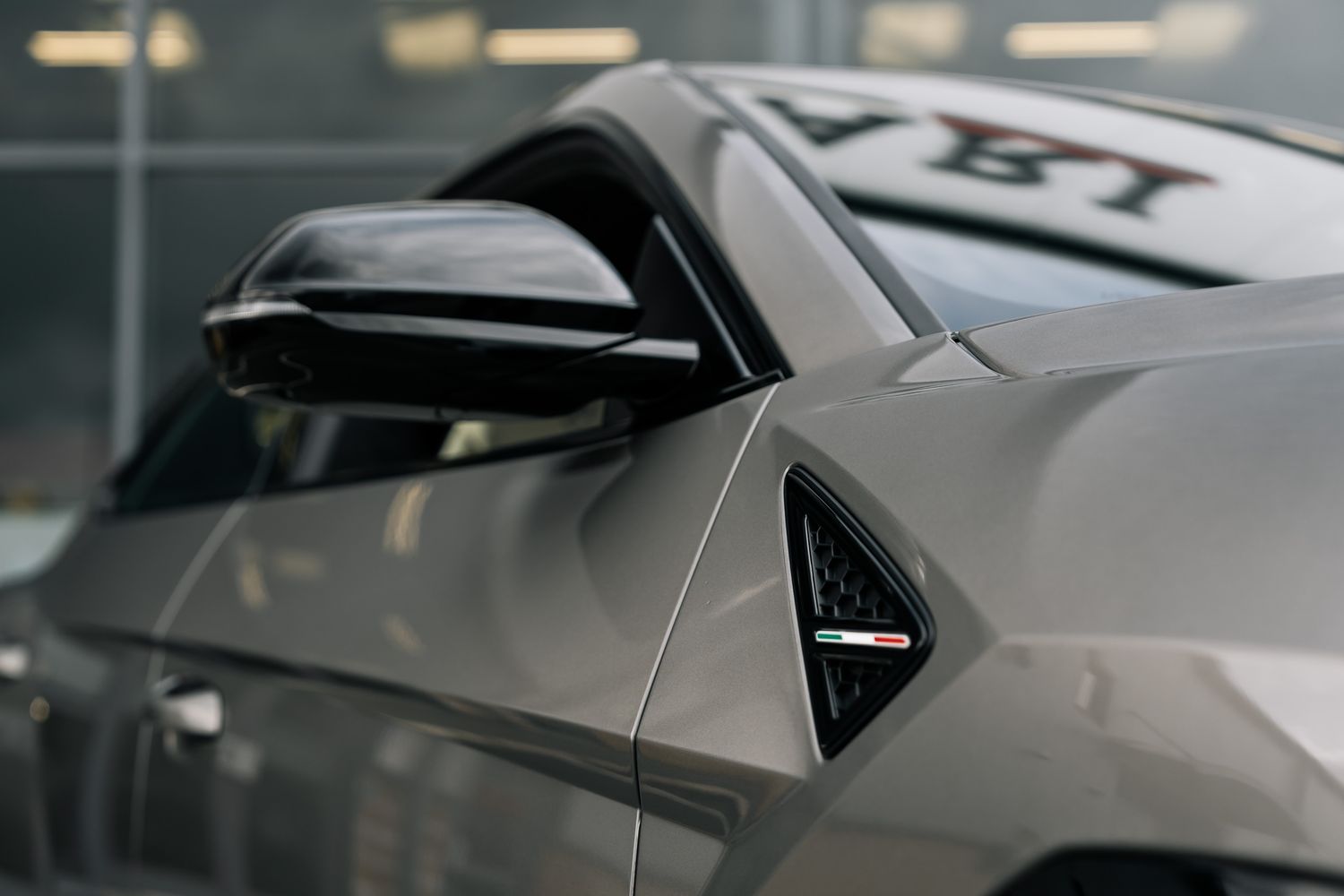 Lamborghini Urus S V8 Auto