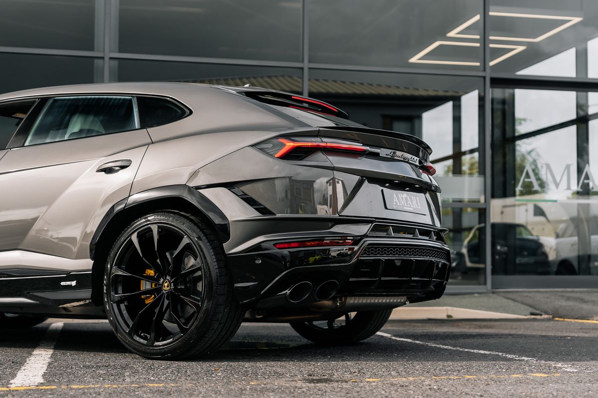 Lamborghini Urus S V8 Auto