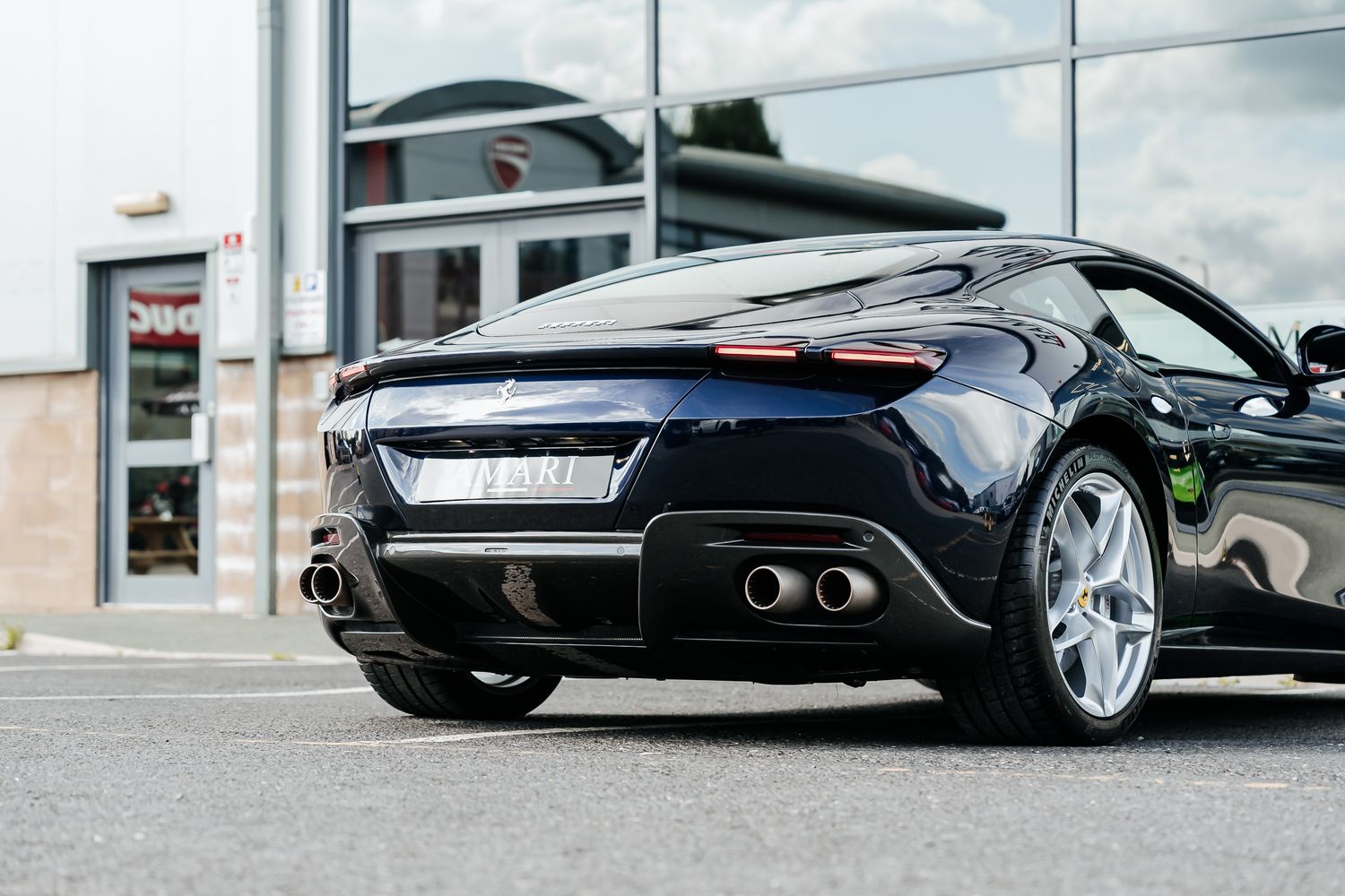 Ferrari Roma