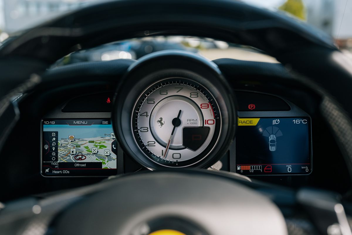 Ferrari 812 GTS