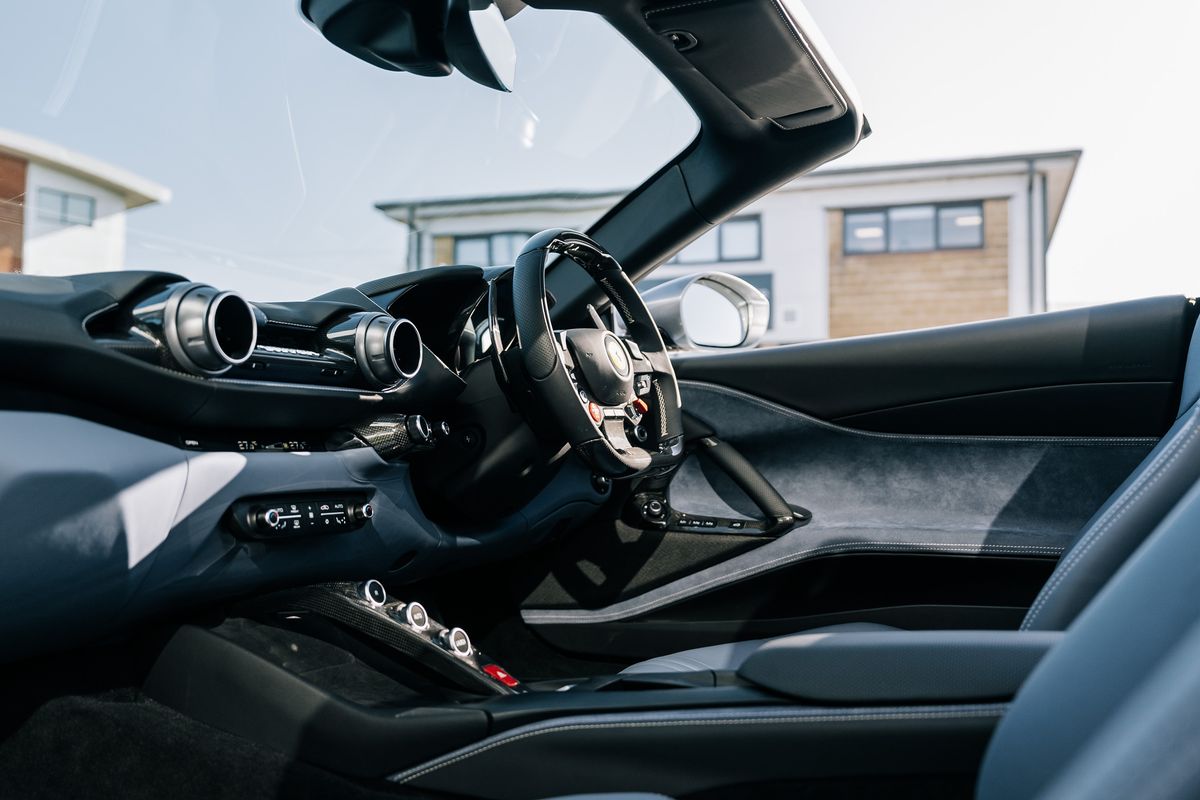 Ferrari 812 GTS