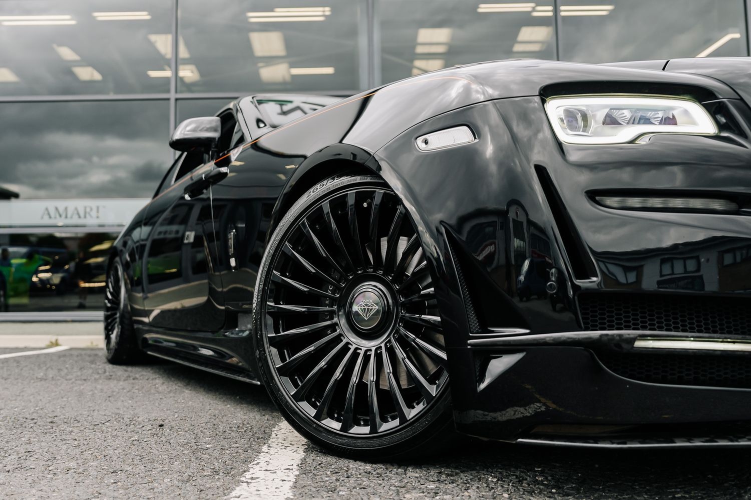 Rolls Royce Wraith Onyx
