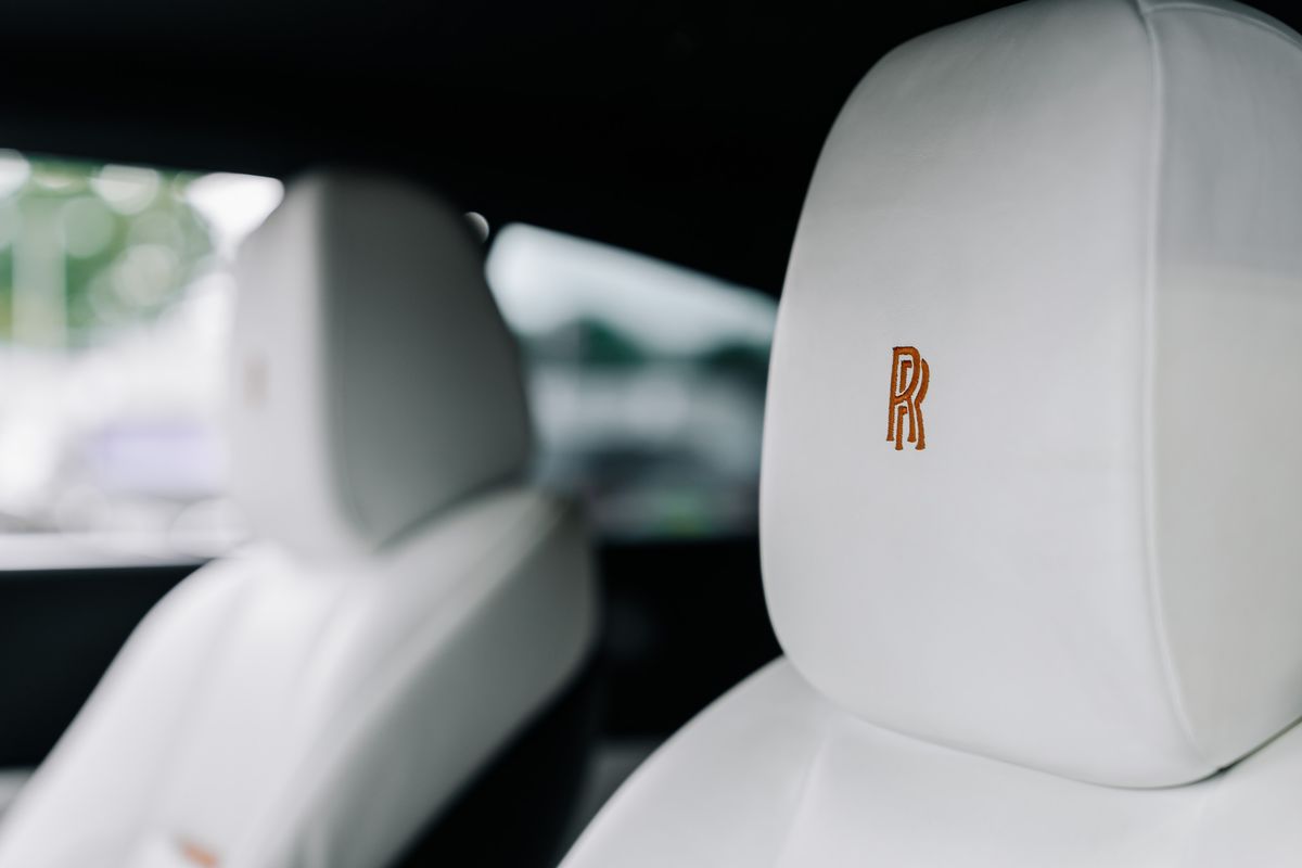 Rolls Royce Wraith Onyx