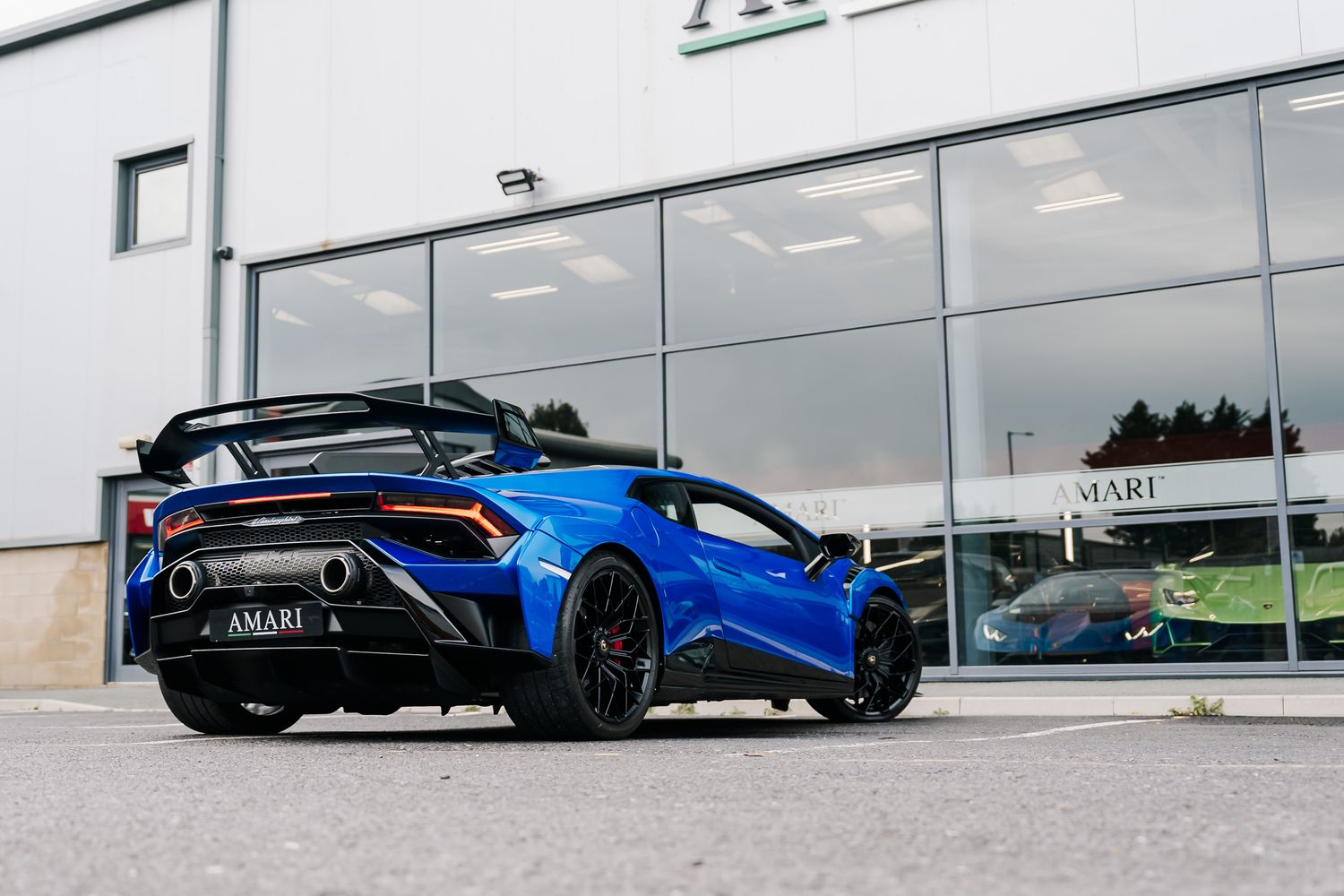 Lamborghini Huracan STO
