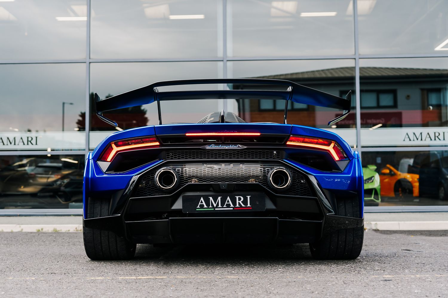 Lamborghini Huracan STO