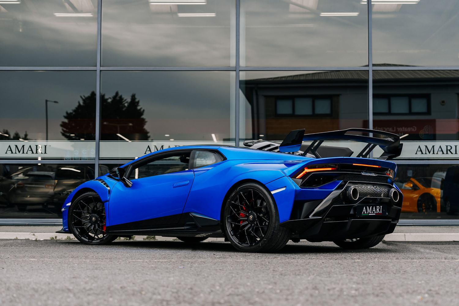 Lamborghini Huracan STO