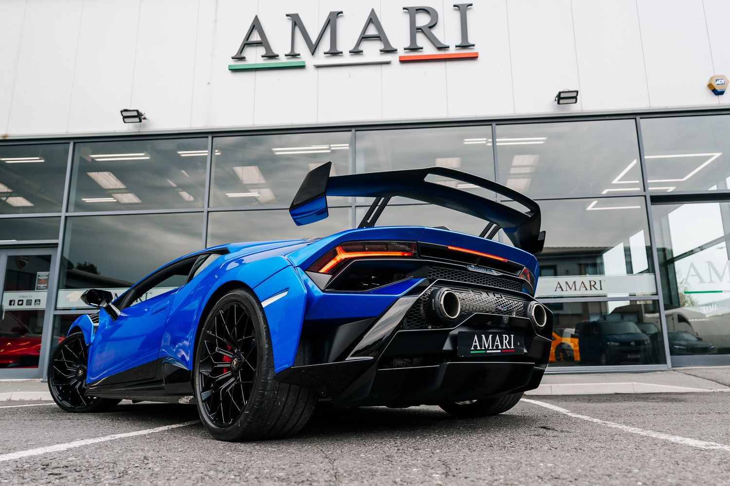Lamborghini Huracan STO