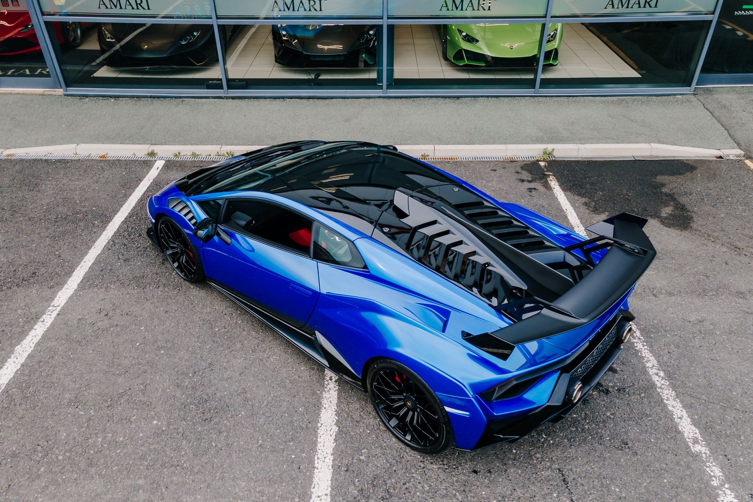 Lamborghini Huracan STO