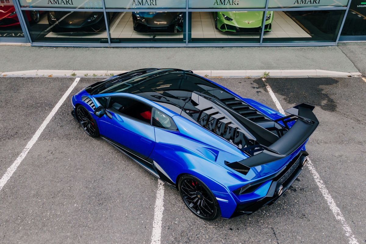 Lamborghini Huracan STO