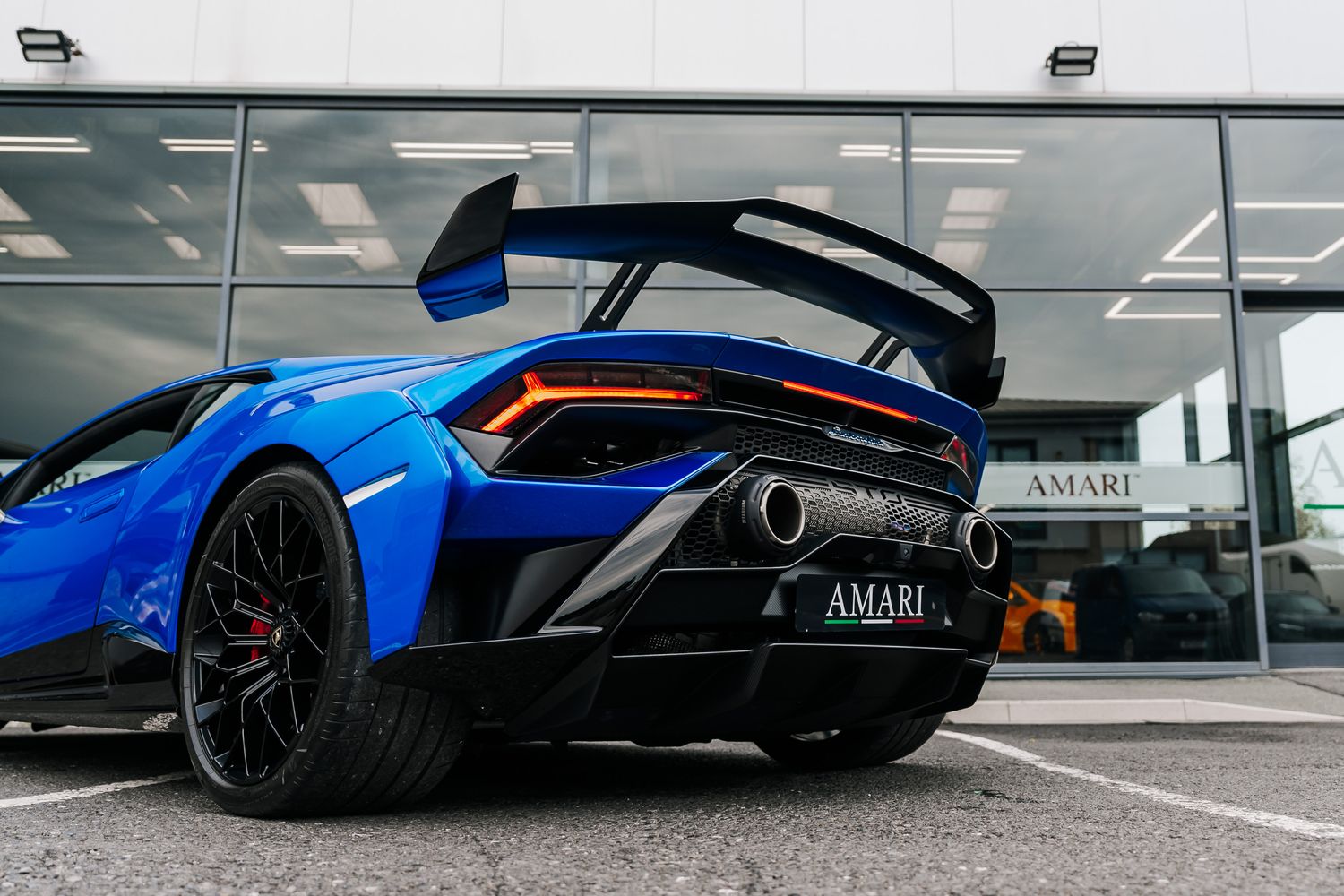 Lamborghini Huracan STO