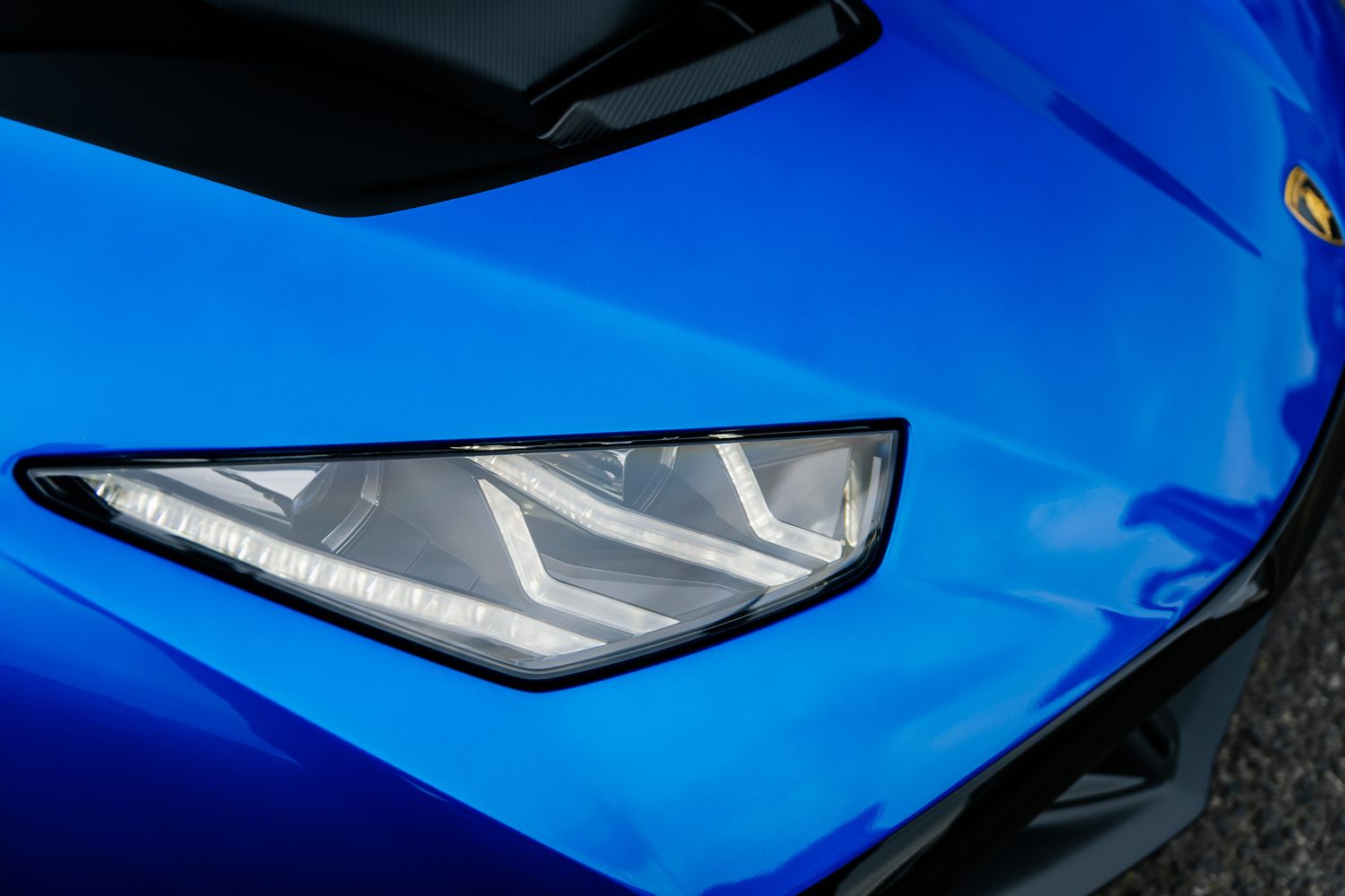 Lamborghini Huracan STO