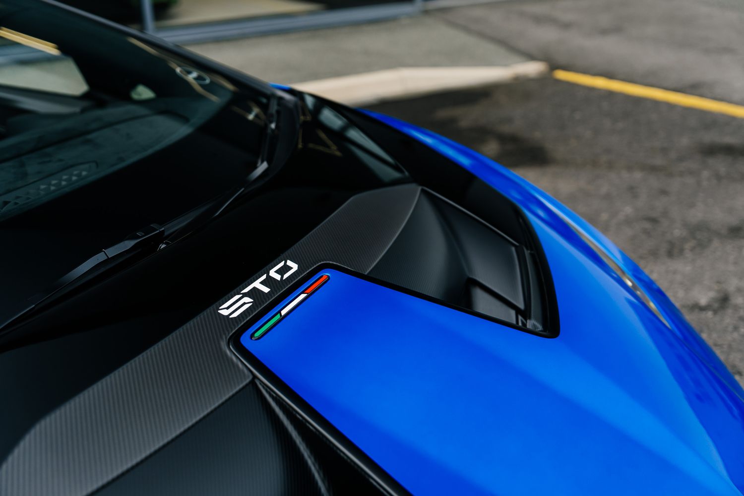 Lamborghini Huracan STO