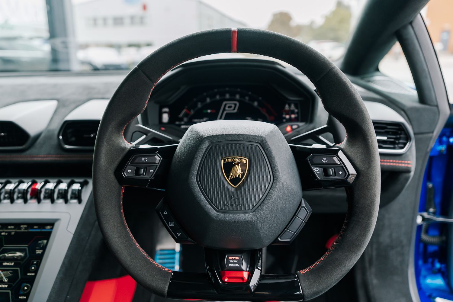 Lamborghini Huracan STO