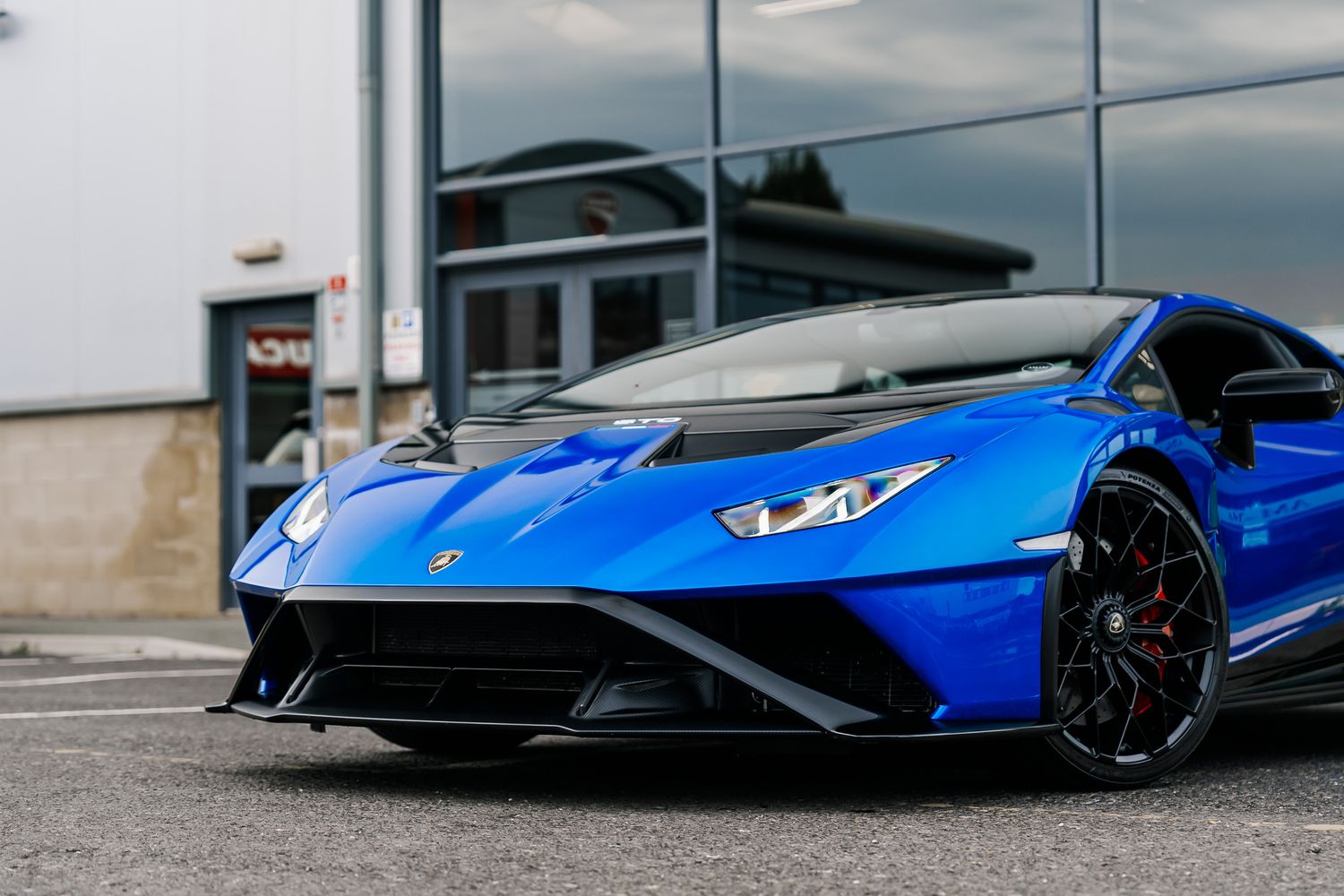 Lamborghini Huracan STO