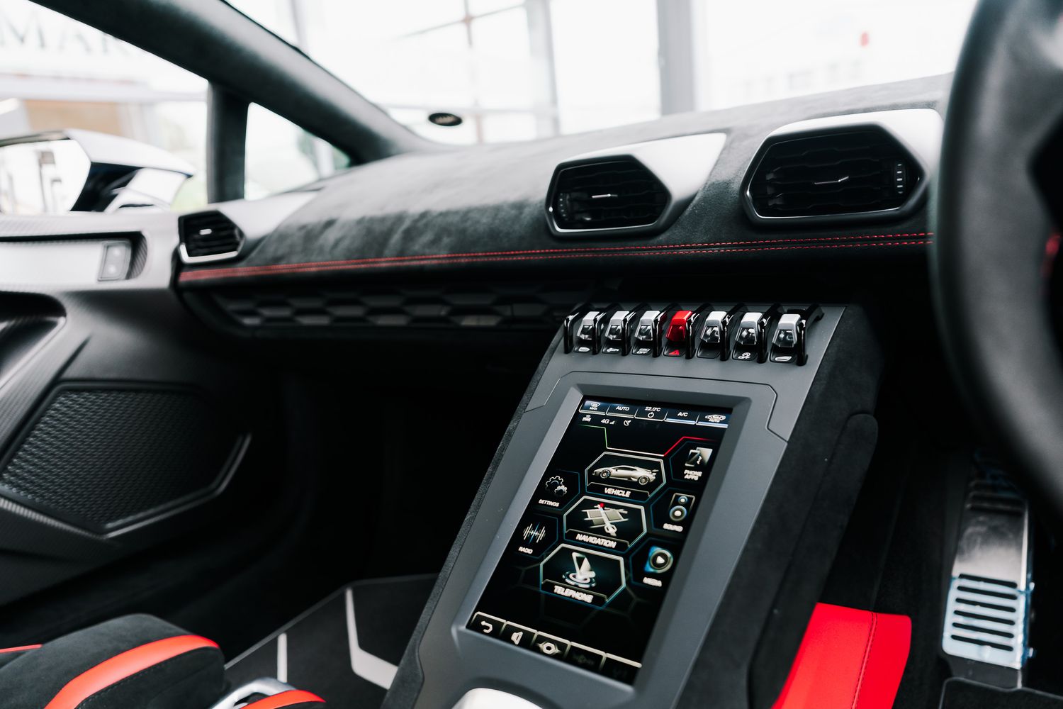 Lamborghini Huracan STO