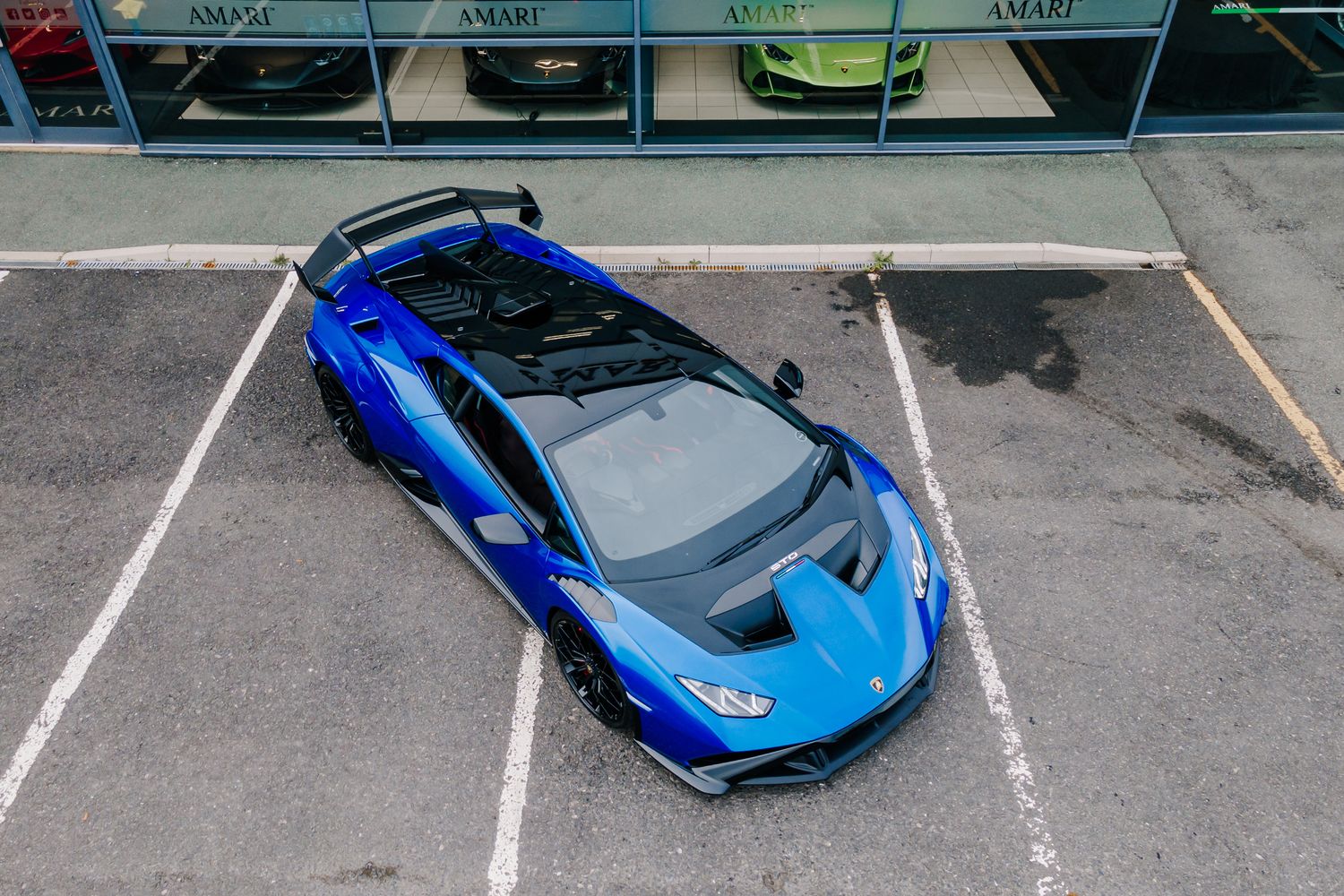 Lamborghini Huracan STO