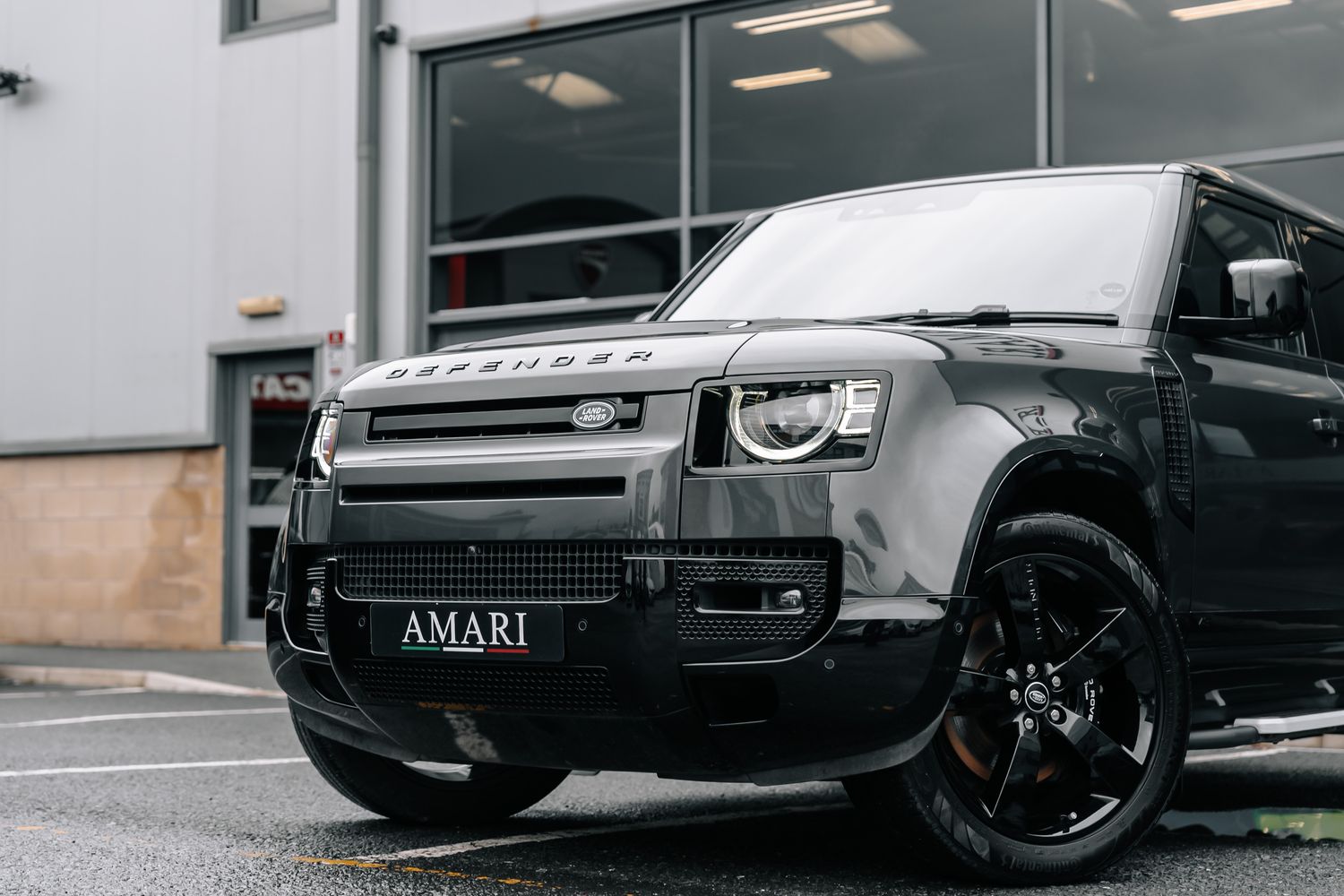 Land Rover Defender 110 V8 5.0 P525